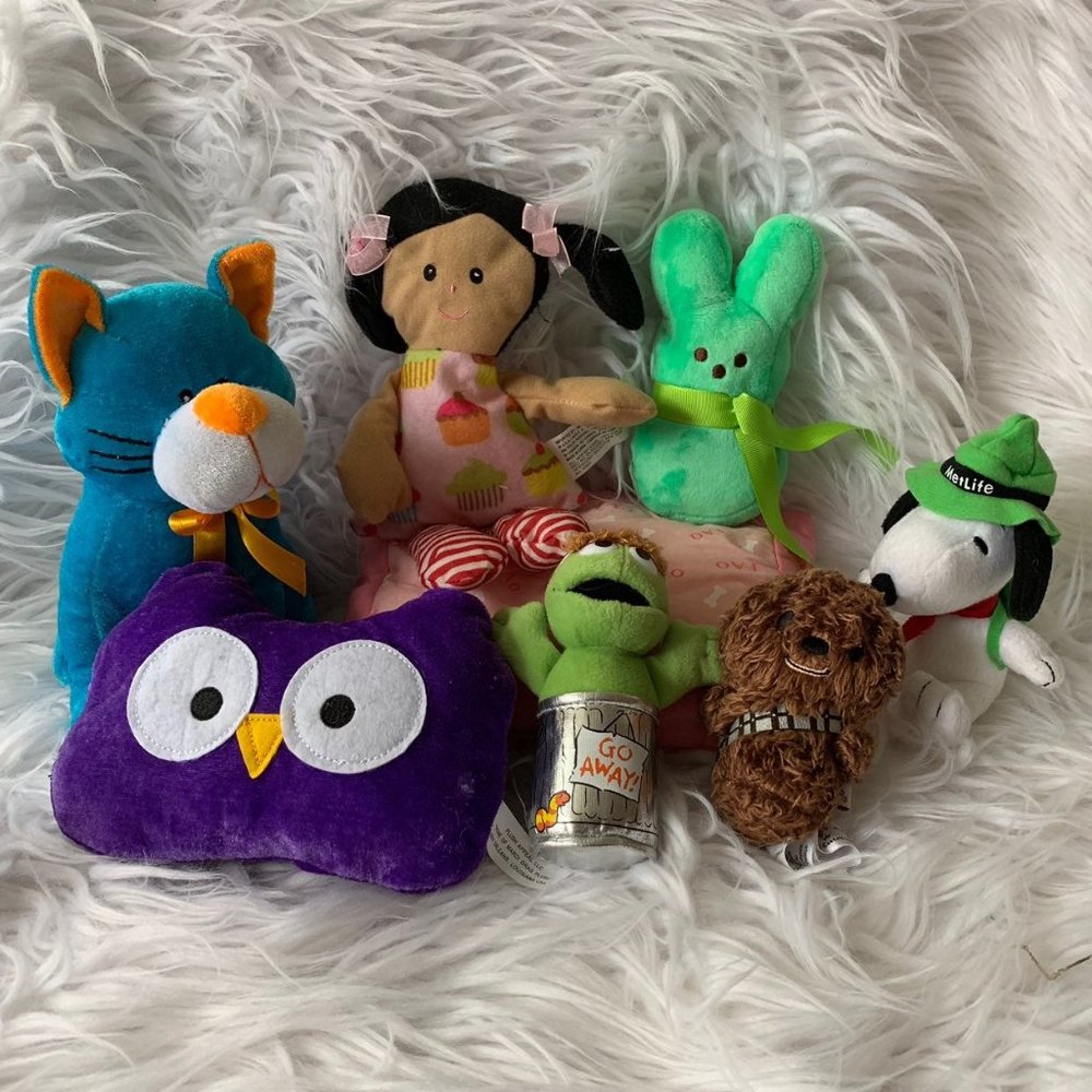 Random Toy Collection - Picture 1 of 2
